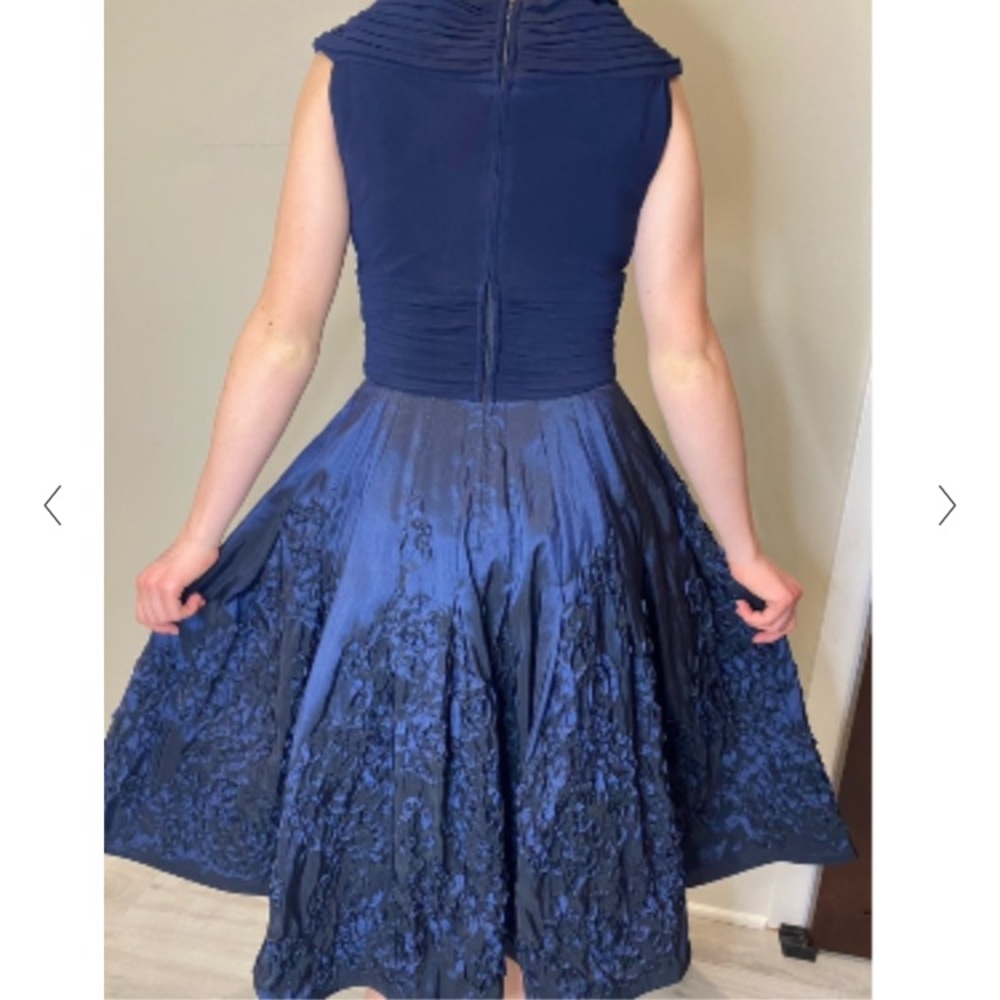 Adrianna Papell NAVY BLUE fit and flare sleeveless cocktail dress - Picture 14 of 15